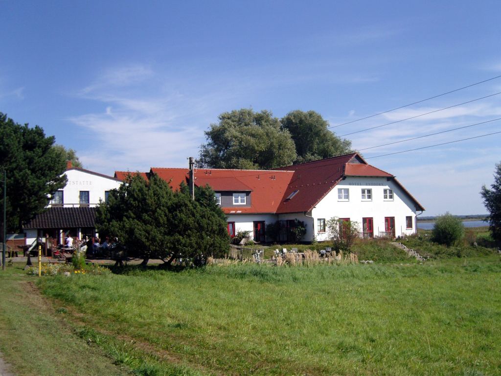 Hotel und Bilderkneipe Enddorn in Grieben auf Hiddensee