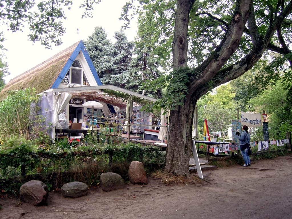 Inselbuchhandlung und Galerie Andreas Arendt in Kloster auf Hiddensee