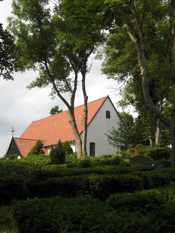 Inselkirche in Kloster. Letztes Bauzeugnis des Zisterzienserklosters auf Hiddensee.